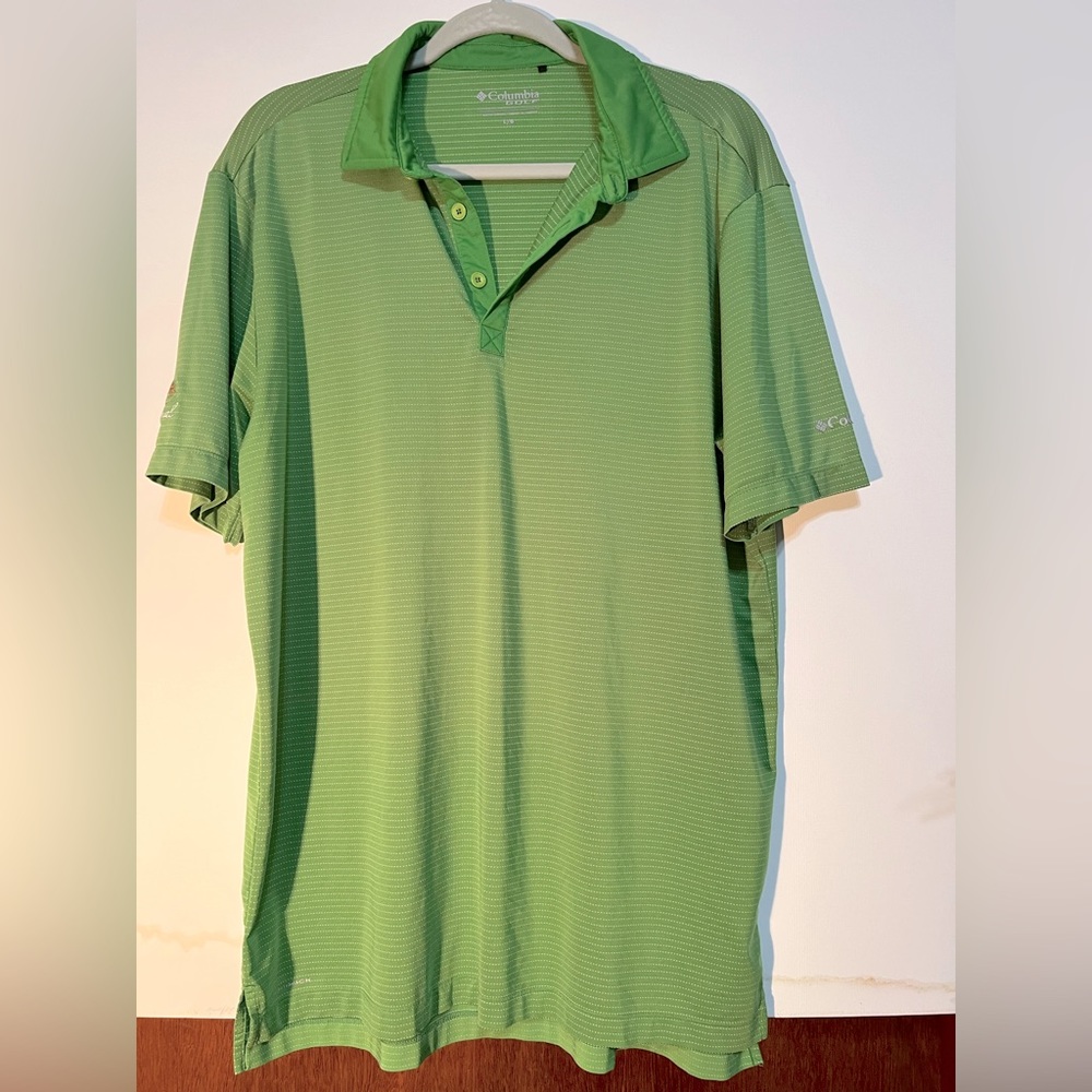 Columbia‎ green and white polo. Large